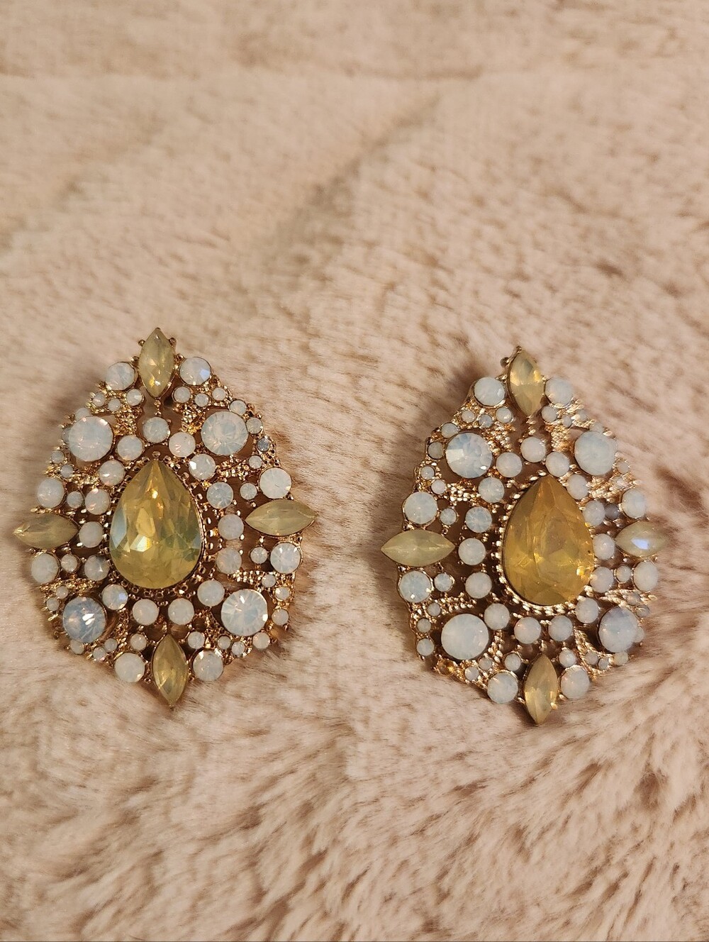 Earrings, Opaline & Yellow Teardrop, For Pierced Ears Formal Homecoming Wedding